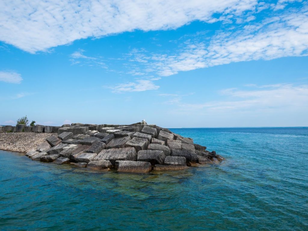 Rocky shoreline and clear water in Ontario